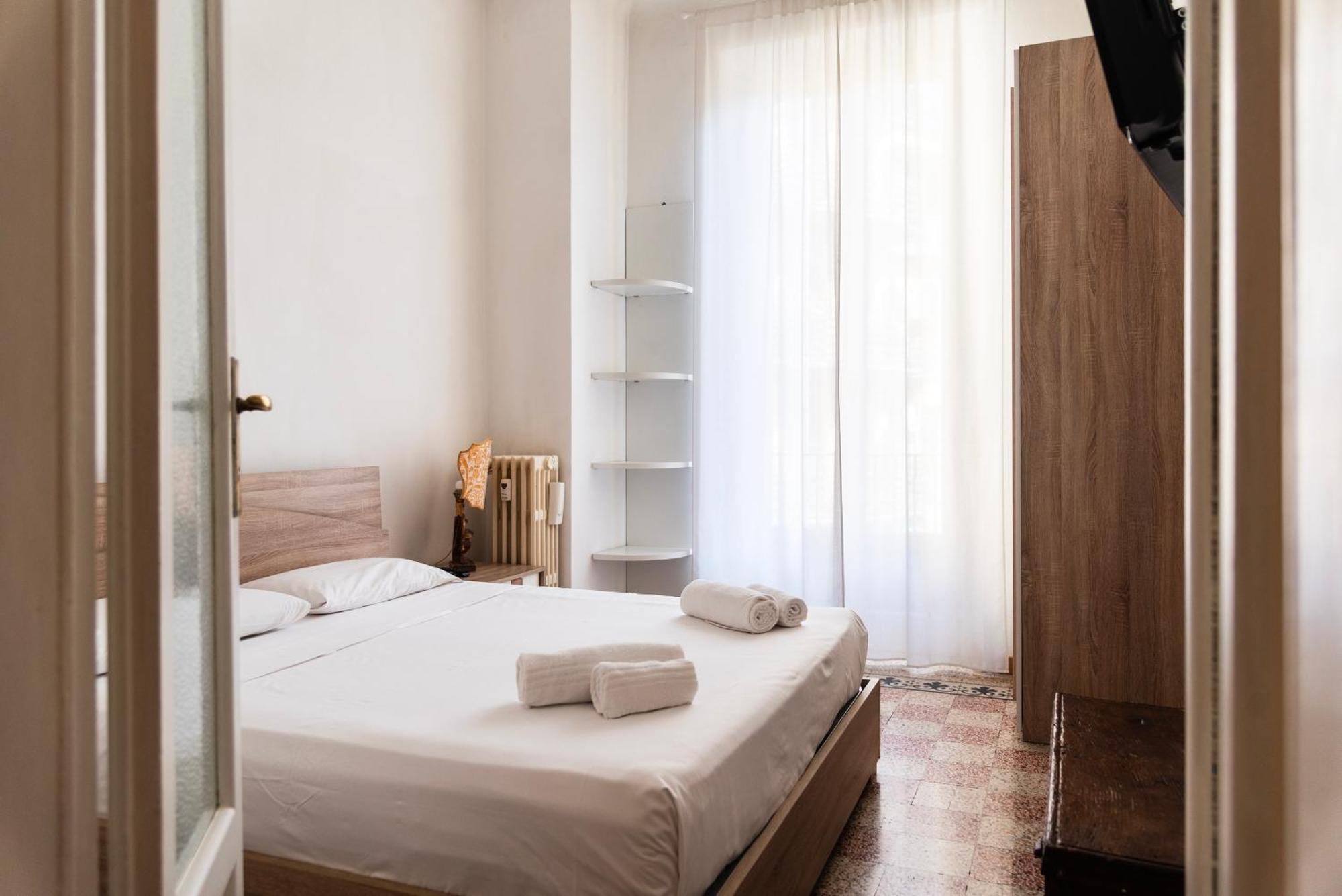 Porta Venezia - Youhosty Apartment